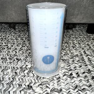 Pampered Chef Measure All 2 Cup #2225 Measuring Push Up Wet Dry Ingredients NEW